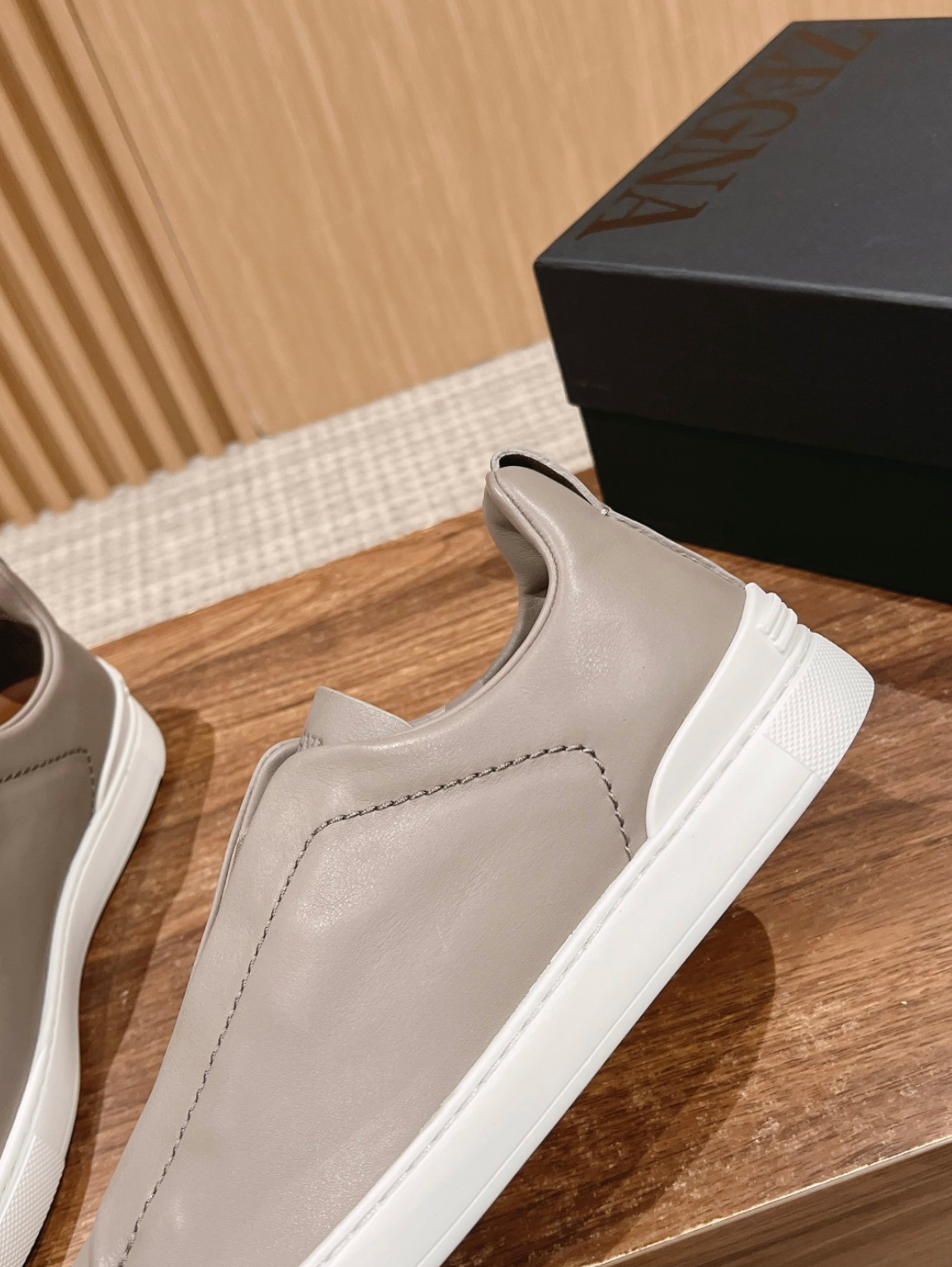 Ermenegildo Zegna beige deerskin Triple Stitch
