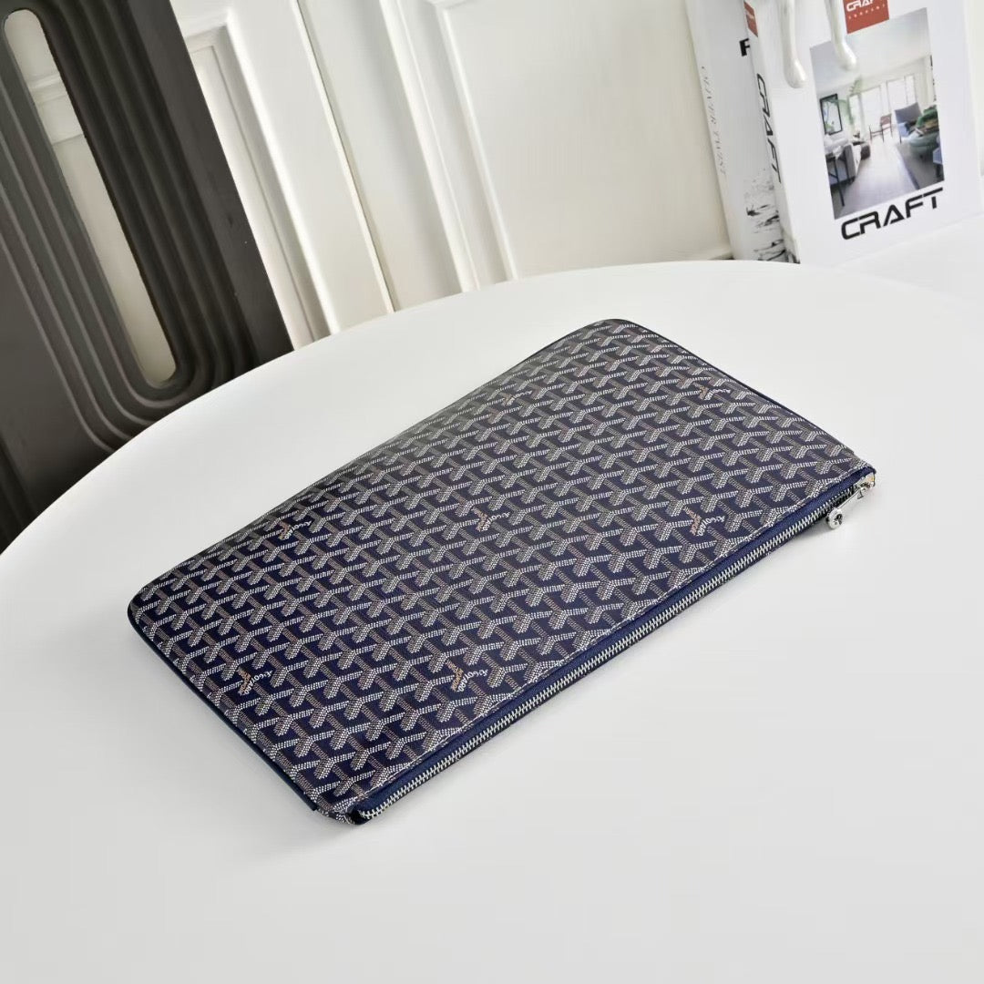 GOYARDINE CLUTCH