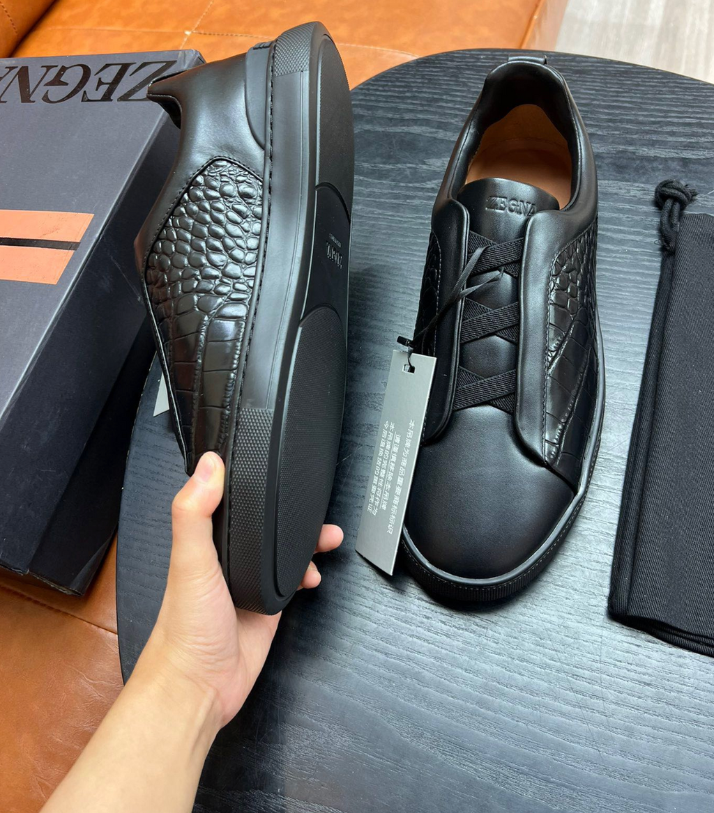 Ermenegildo Zegna Dimensions Black Crocodile Leather Triple Stitch