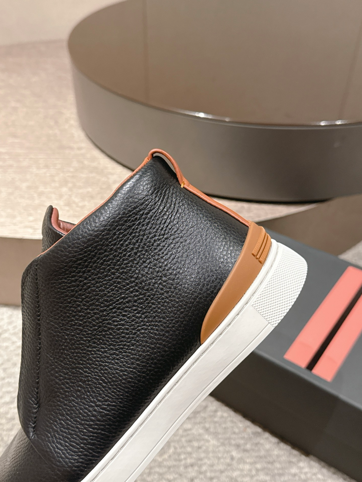 Ermenegildo Zegna black Triple Stitch mid-top