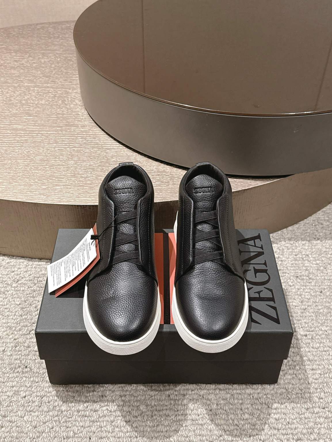 Ermenegildo Zegna black Triple Stitch mid-top