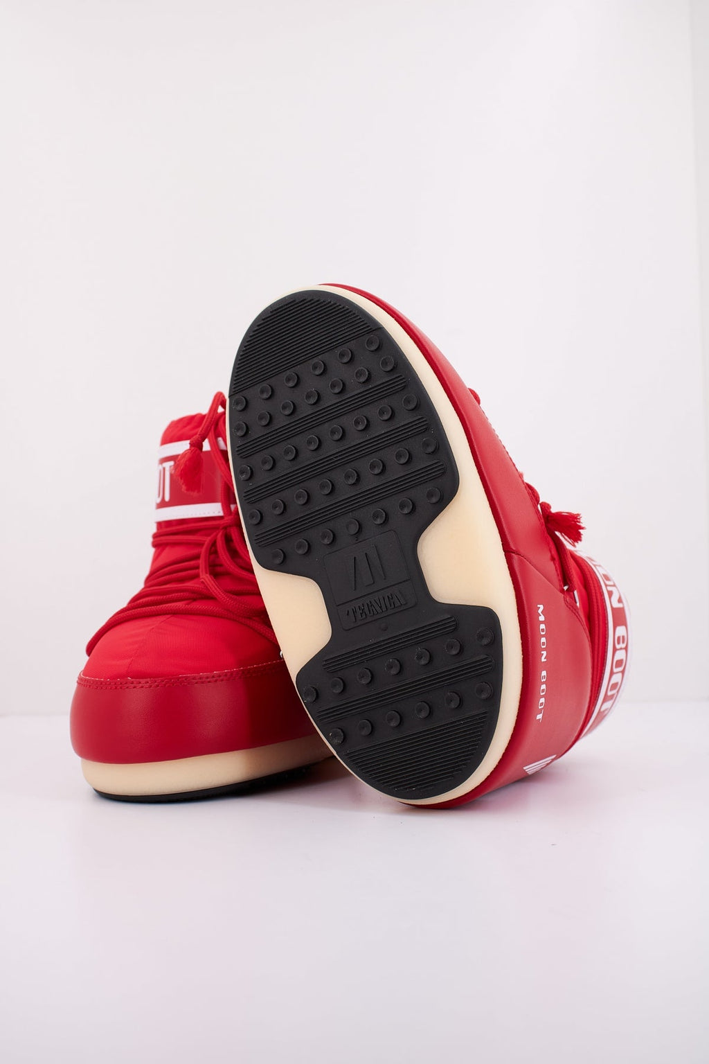 MOON BOOT Icon Low Ankle Red Boot