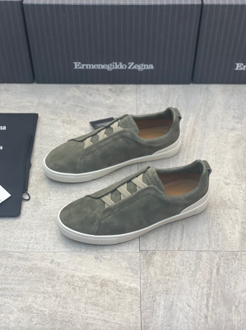 Ermenegildo Zegna olive green suede triple stitch