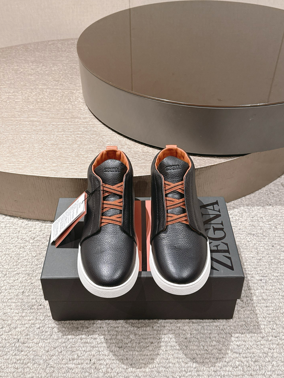 Ermenegildo Zegna black Triple Stitch mid-top