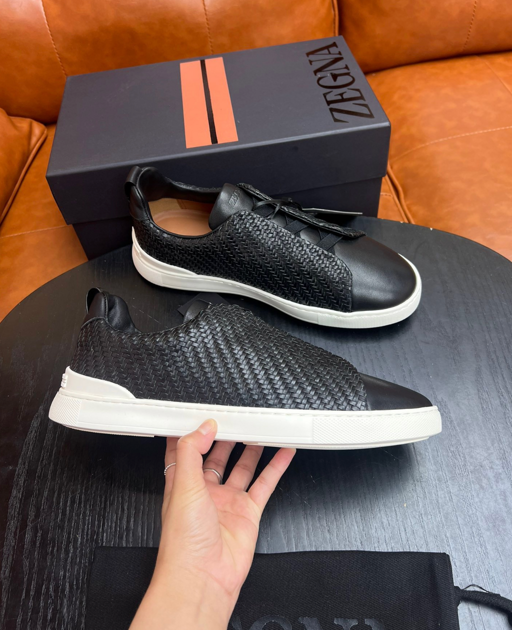 Ermenegildo Zegna Black Triple stitch PELLETESSUTA Leather