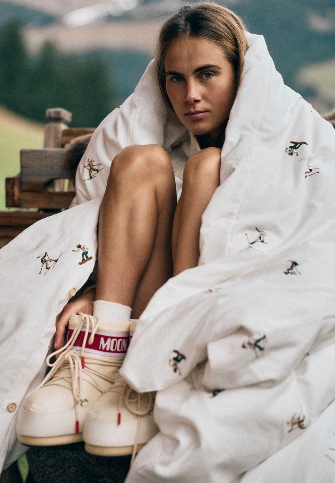 MOON BOOT x ANITA HASS Icon Low 'Heart' in White