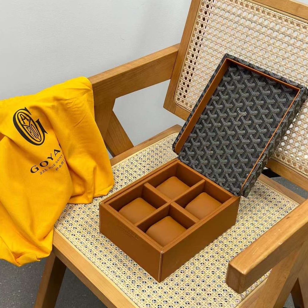 GOYARD 4 Watch Case