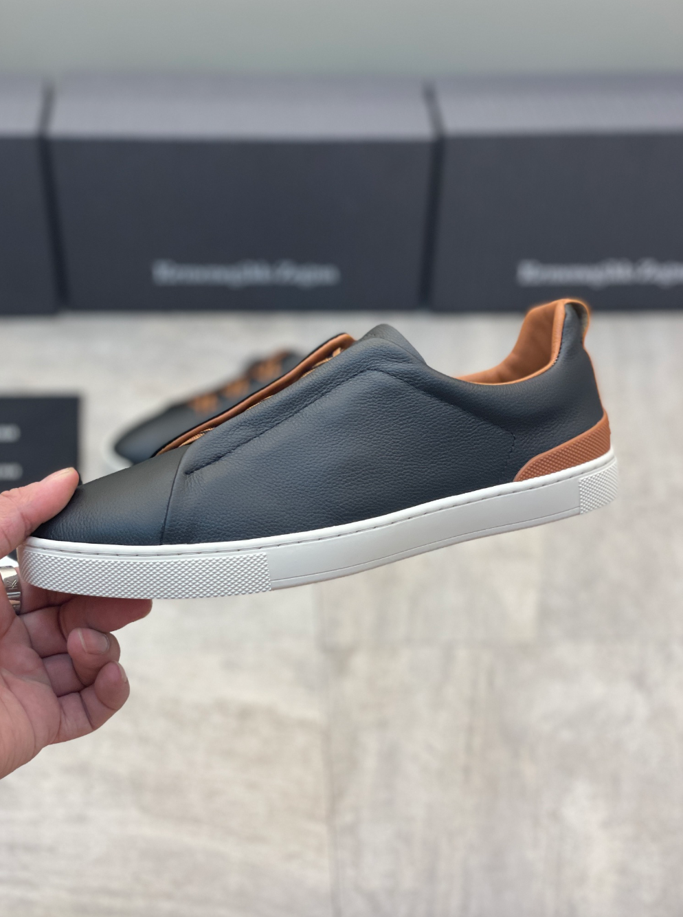 Ermenegildo Zegna black triple brown stitch Wool-Vicuna