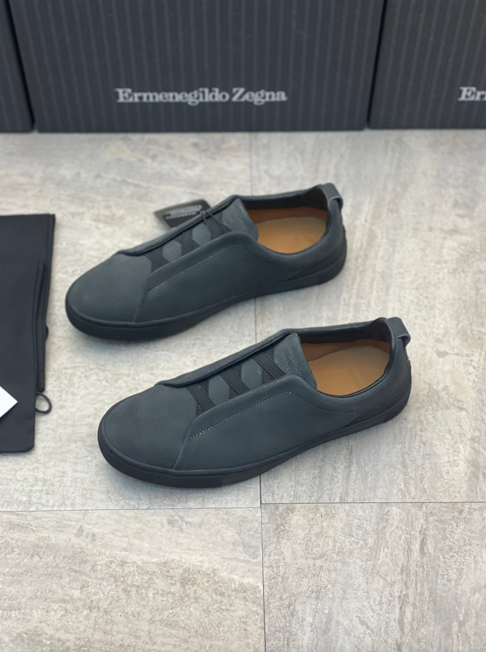 Ermenegildo Zegna dark grey suede triple stitch