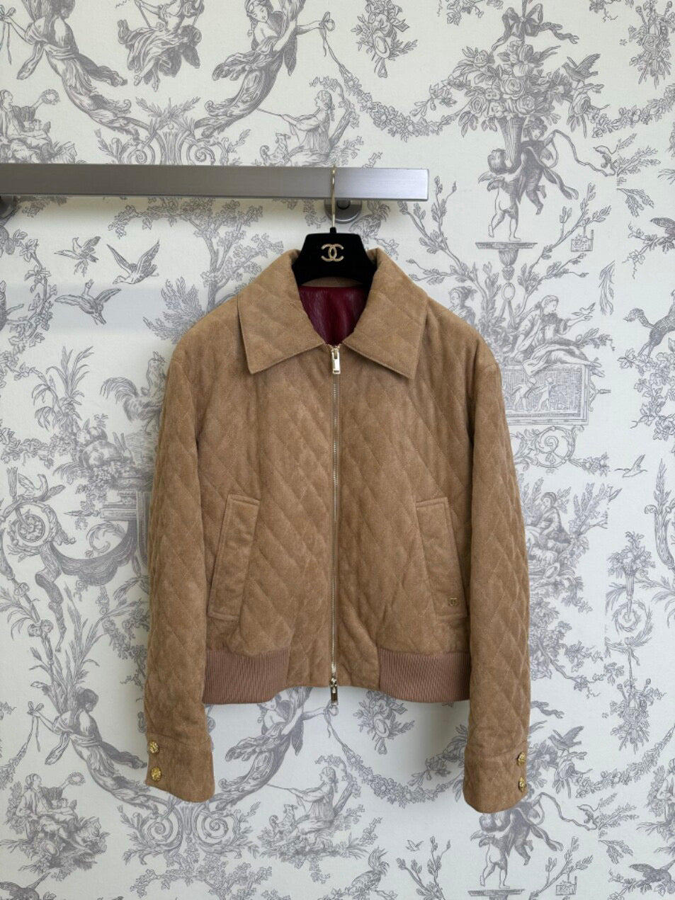 FW26’ BLOUSON Suede Calfskin 
Fango Beige