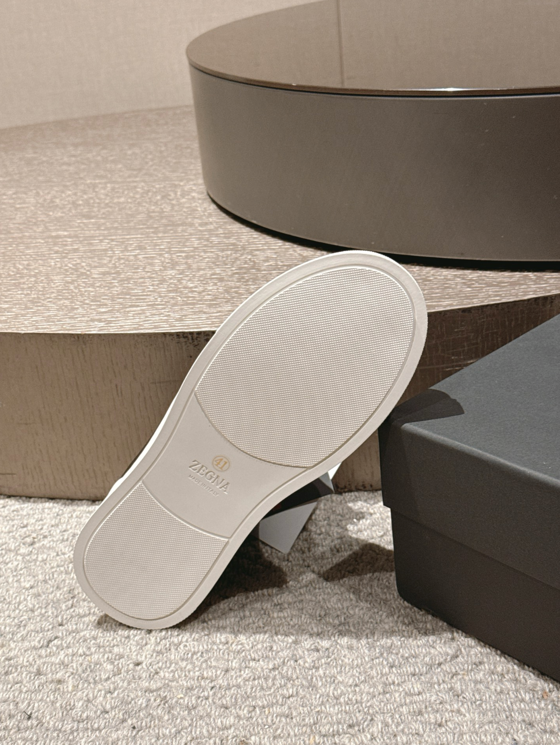 Ermenegildo Zegna black Triple Stitch mid-top