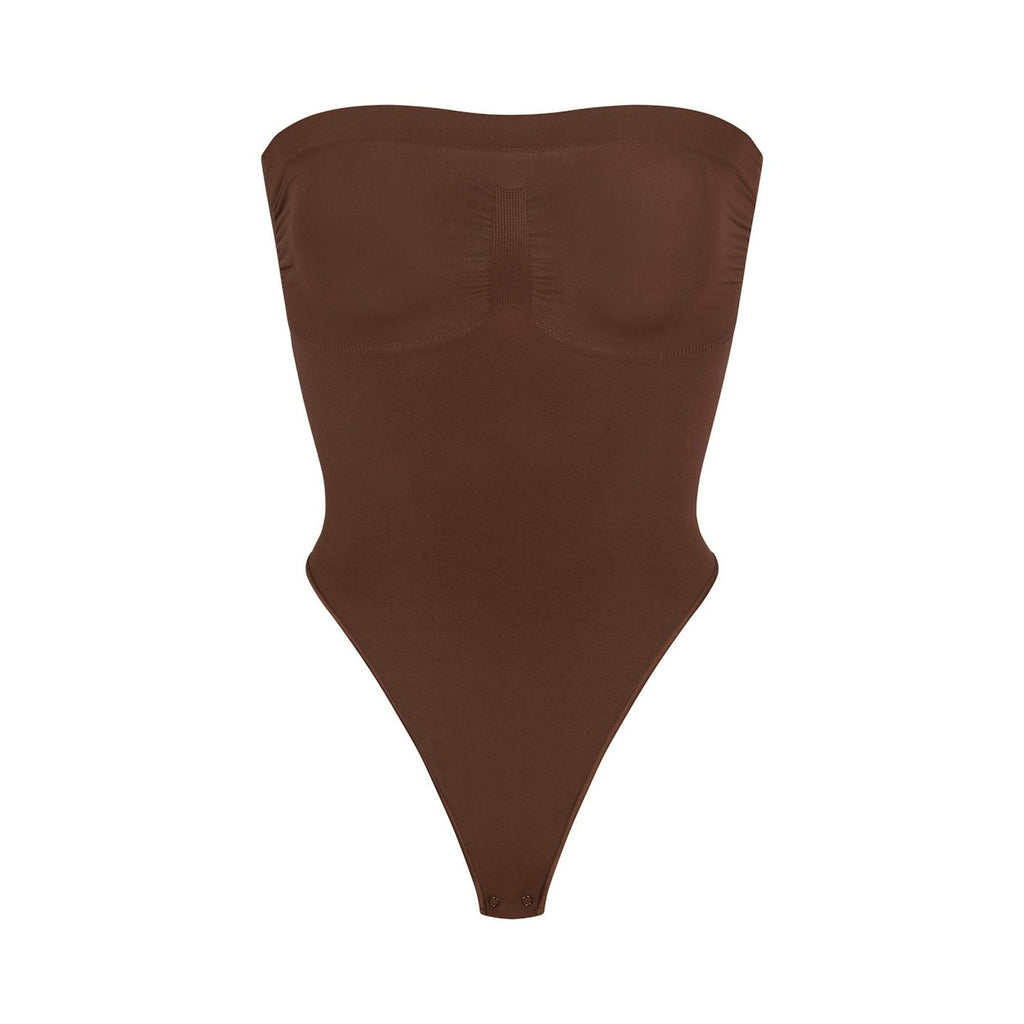 SEAMLESS SCULPT STRAPLESS THONG BODYSUIT
