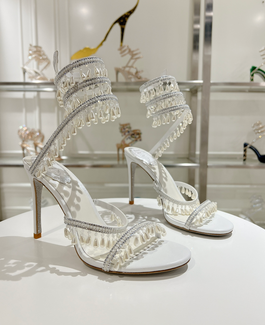 Chandelier embellished White satin sandals with rhinestones