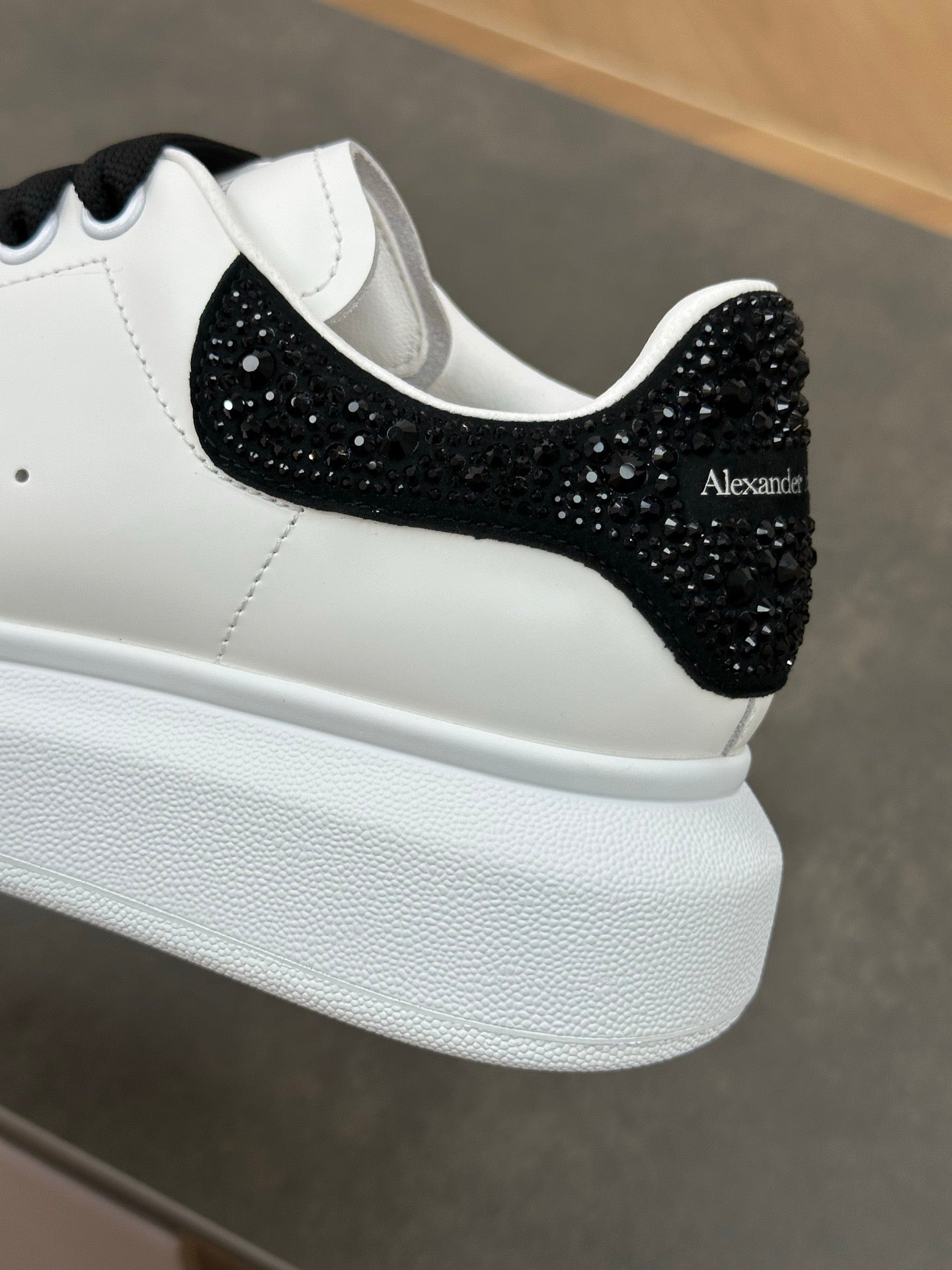 Men's Oversized Sneaker in White/Jet Black