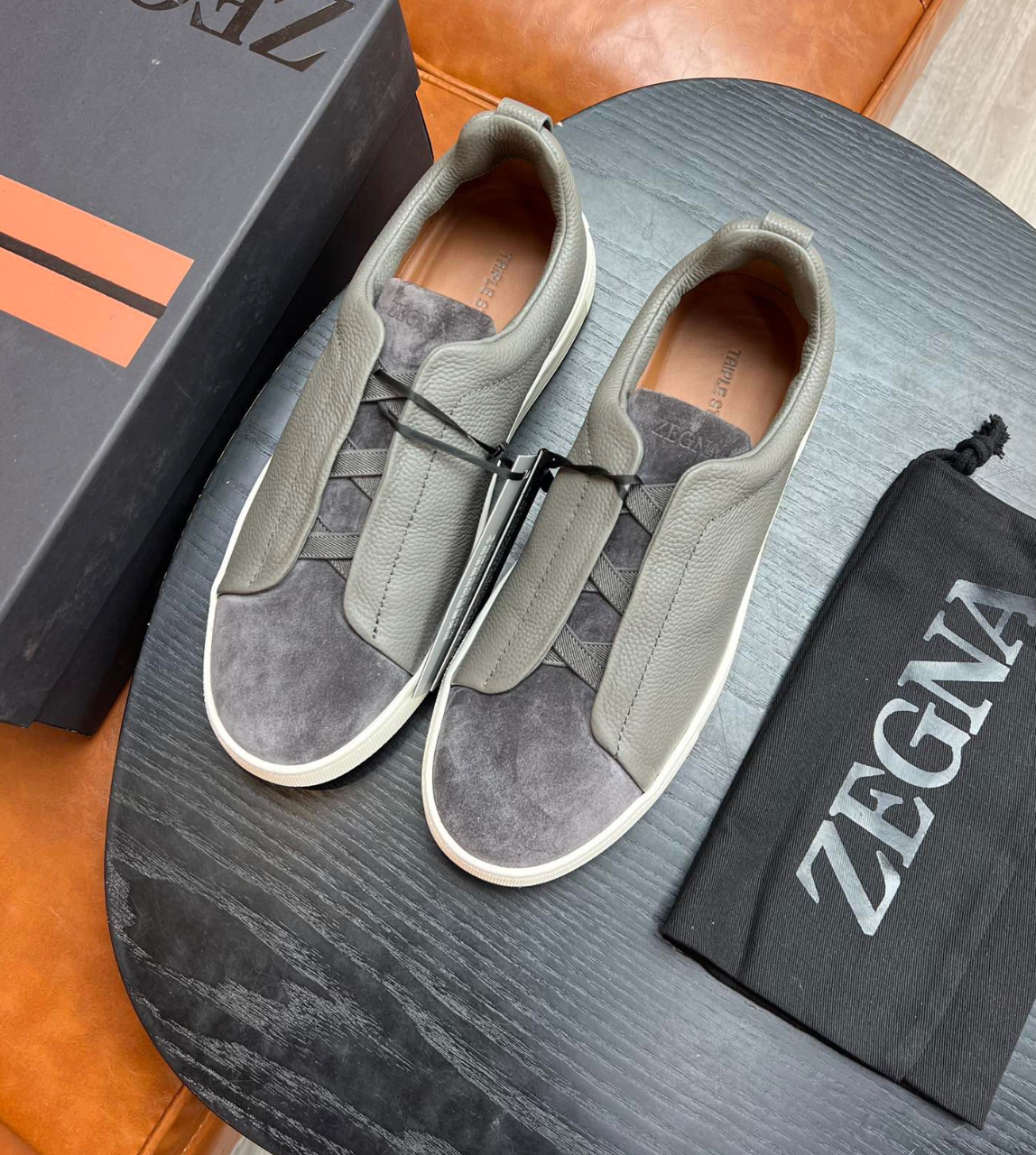 Ermenegildo Zegna Grey Triple stitch Leather & suede