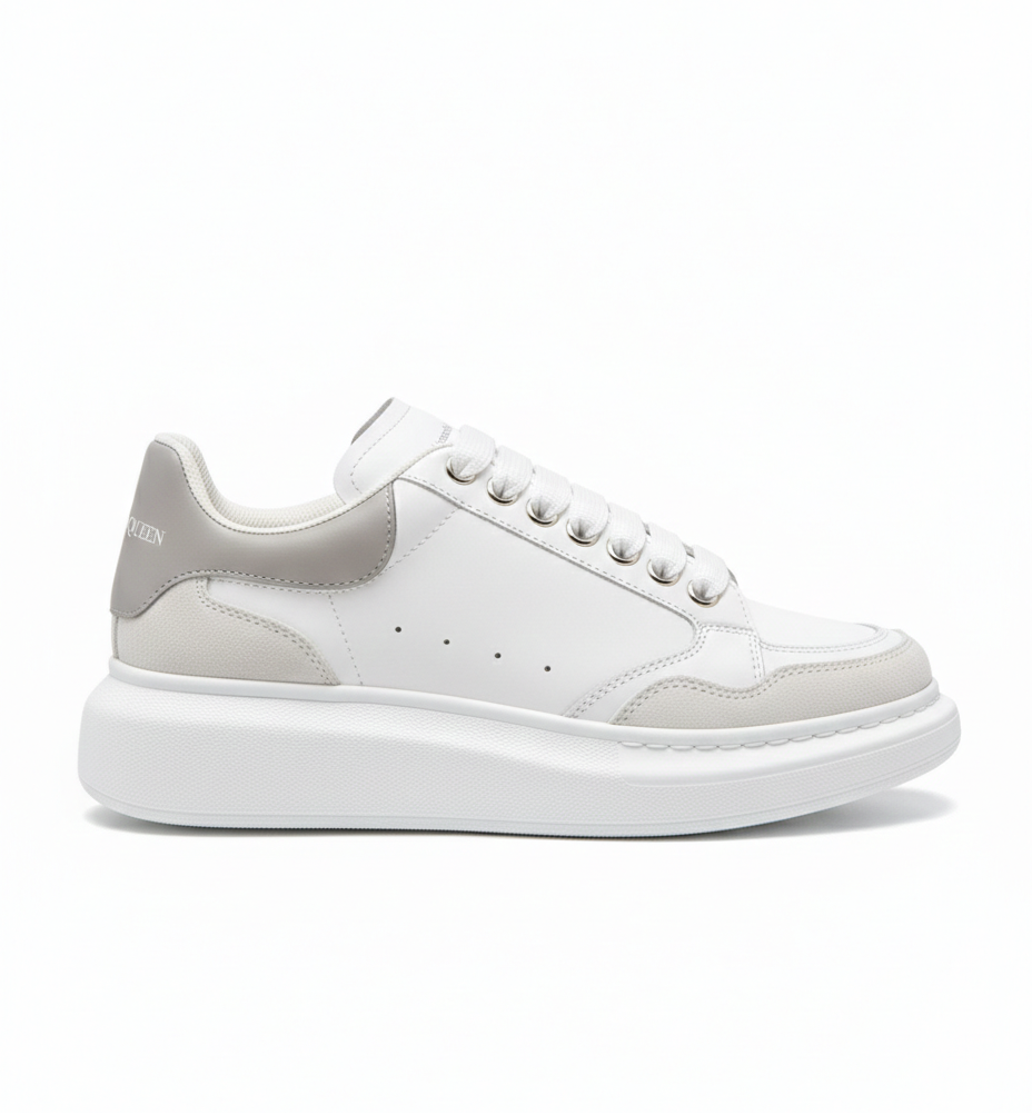 Oversized Larry Leather White/Beige Low-top sneaker