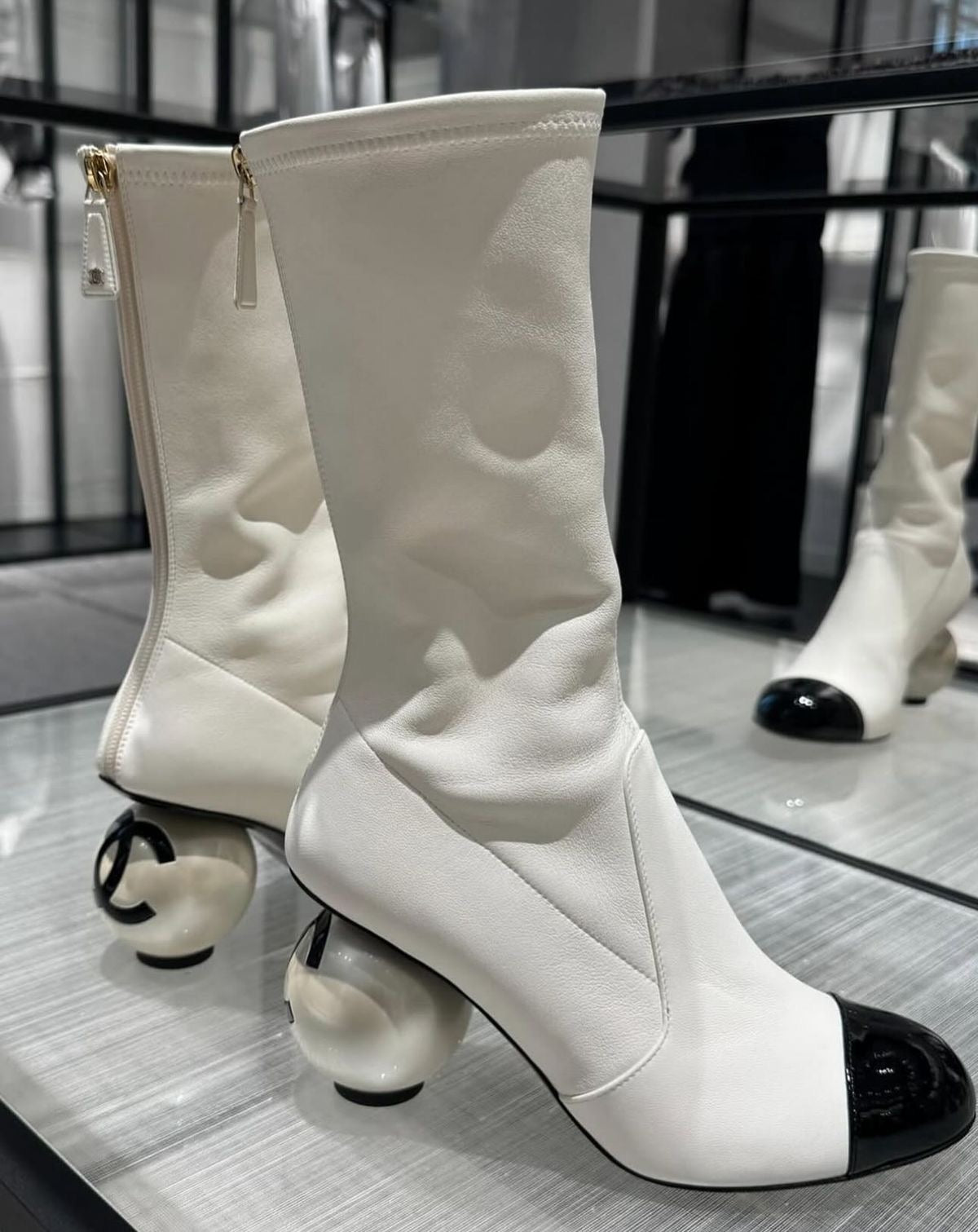 CHANEL STRETCH LAMBSKIN CAP TOE PEARL