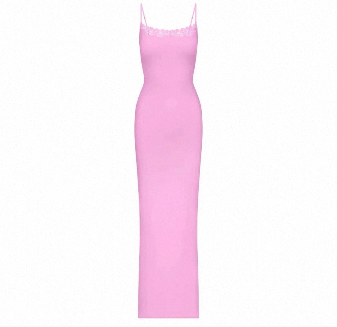 FITS EVERYBODY LACE LONG SLIP DRESS