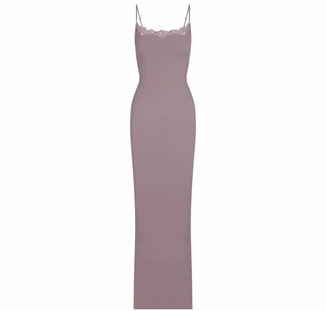FITS EVERYBODY LACE LONG SLIP DRESS