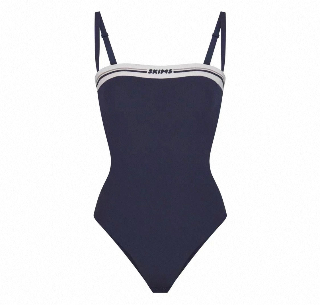 FITS EVERYBODY LOGO BODYSUIT