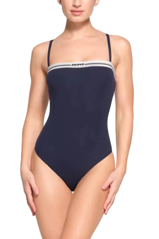 FITS EVERYBODY LOGO BODYSUIT