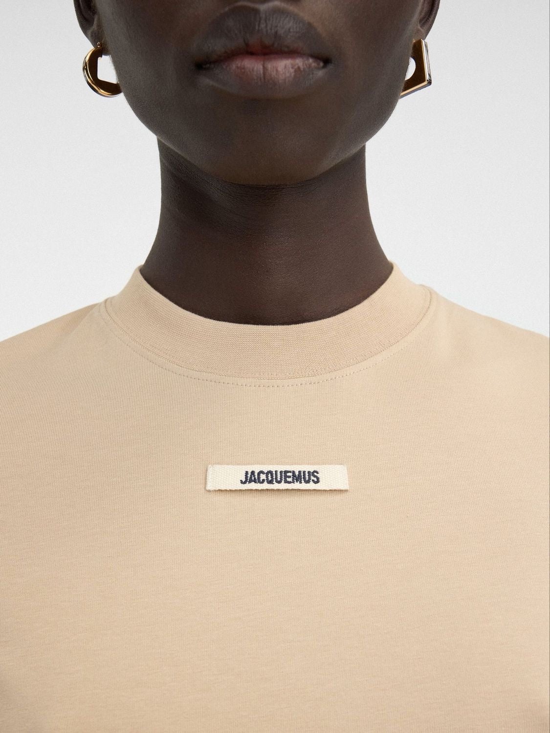 LES CLASSIQUES The Gros Grain t-shirt in Beige
