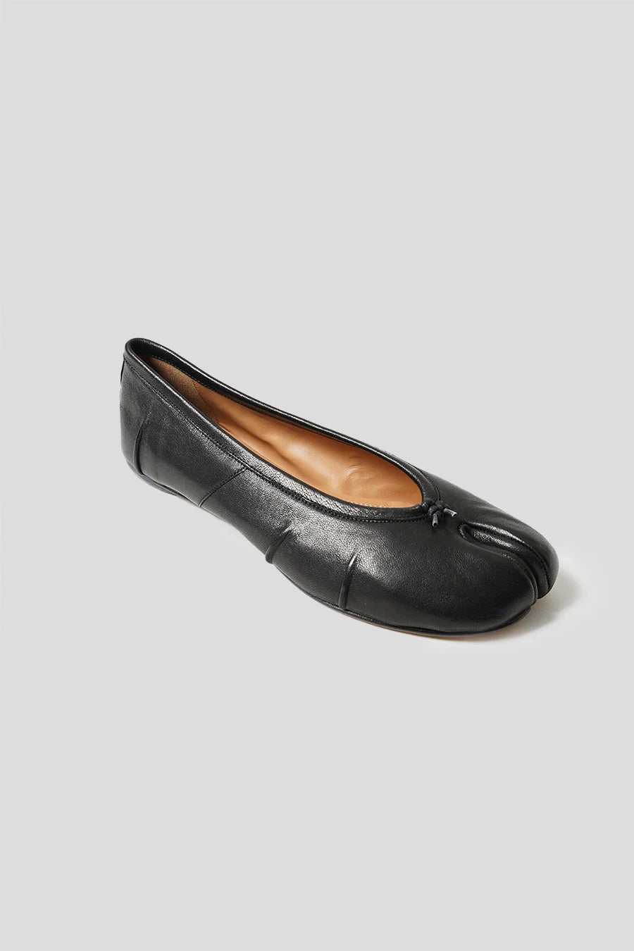 BLACK TABI BALLERINAS