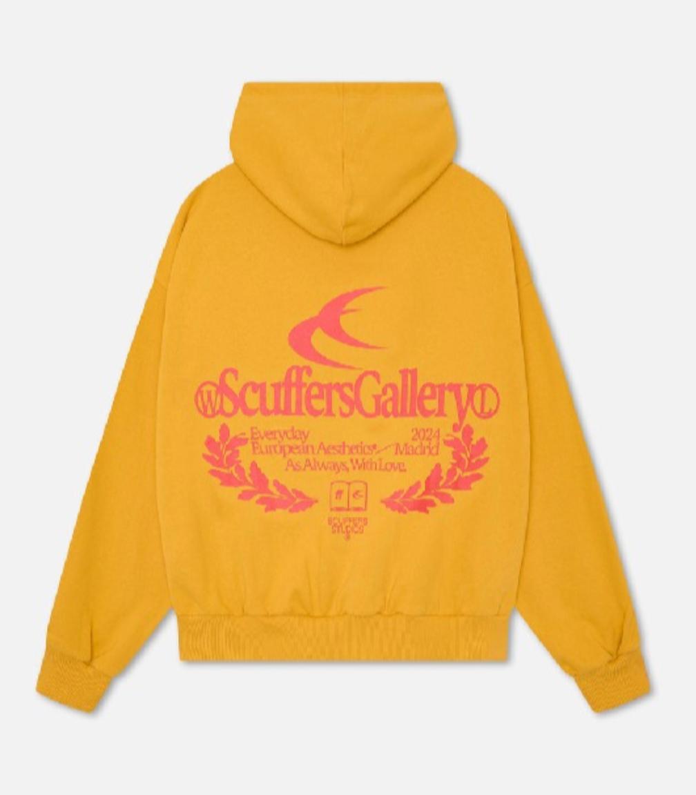 GALLERY HOODIE