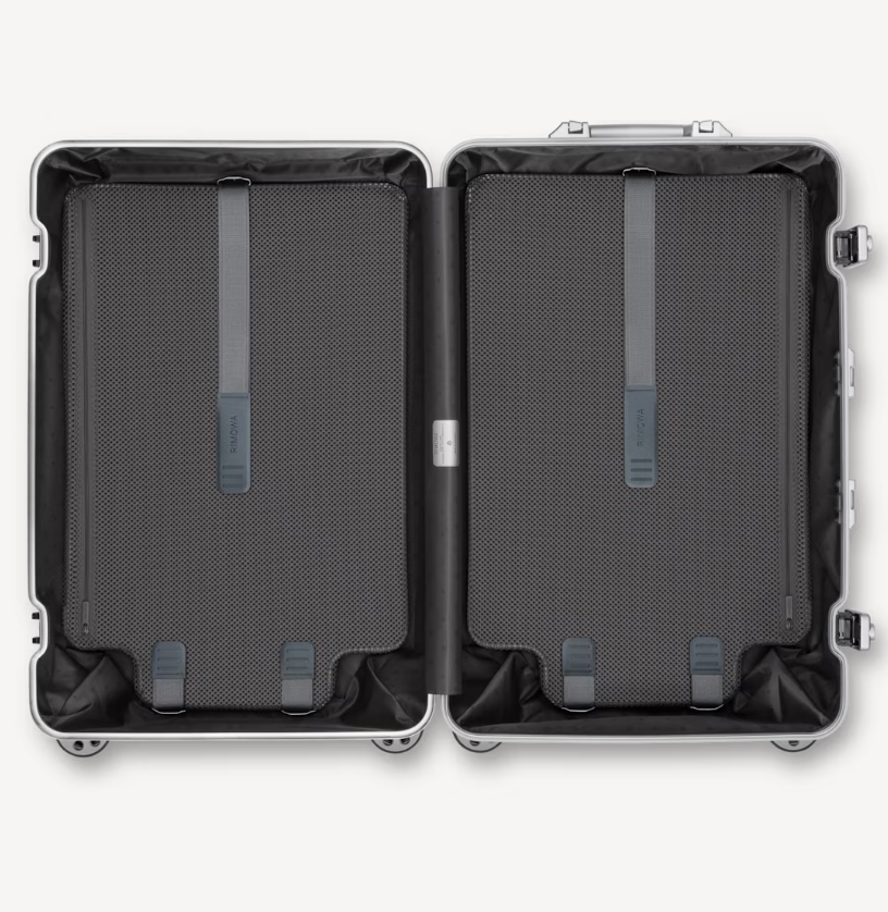 CHECK-IN LUGGAGE MEDIUM
