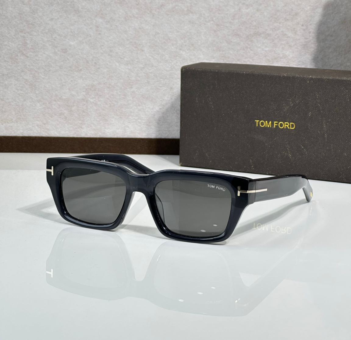 TF1203 ICON RECTANGULAR SUNGLASSES
