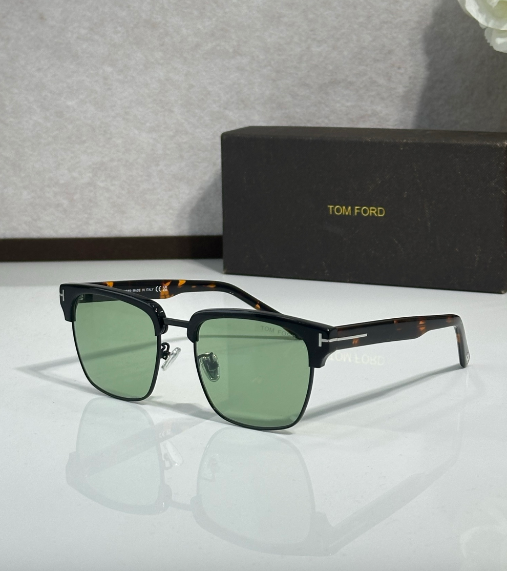 TOM FORD FT0367