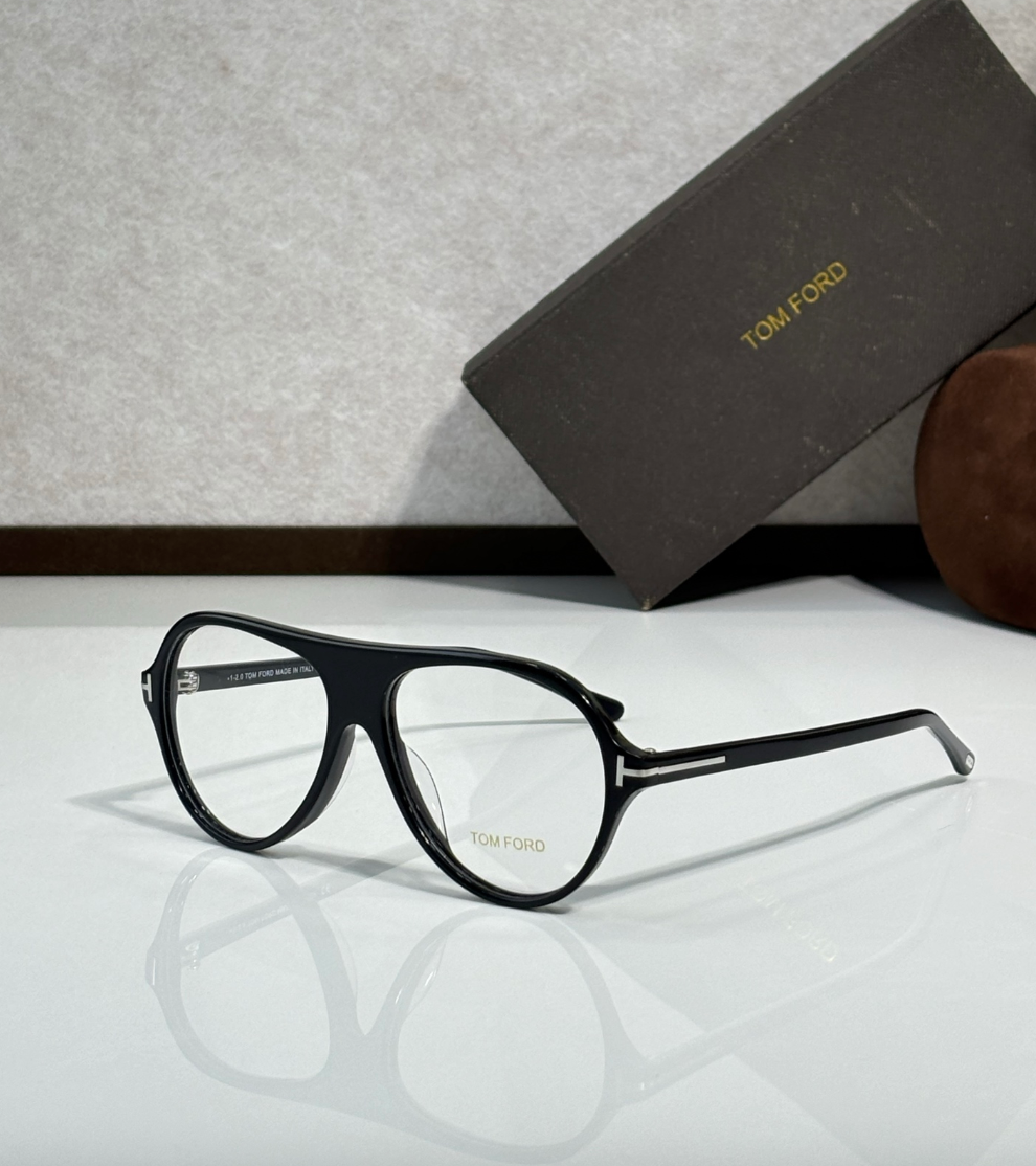 TOM FORD TF5012