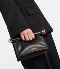 LA PETITE POCHETTE ROND C