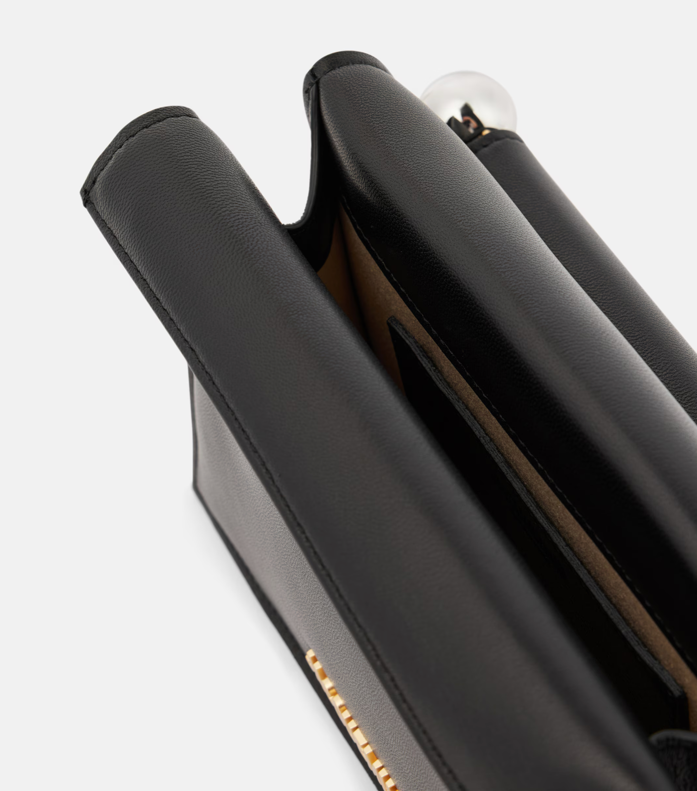 LA PETITE POCHETTE ROND C