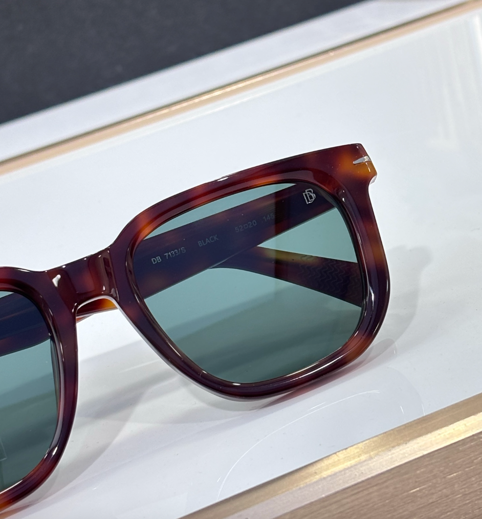 David Beckham DB7133