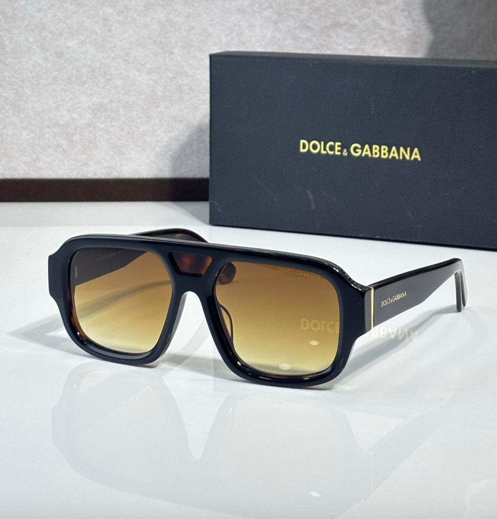 Dolce & Gabbana DG4516