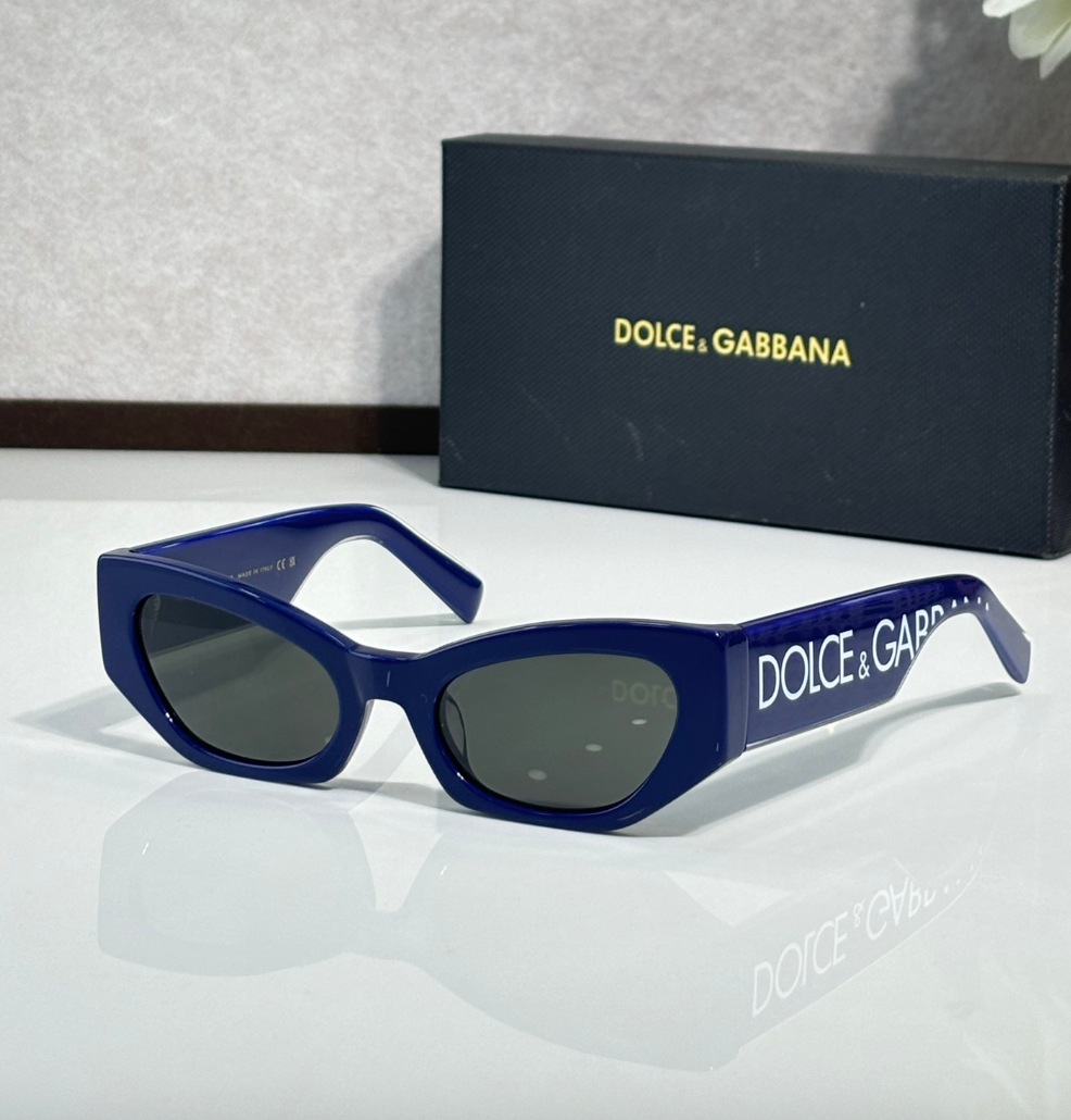 Dolce & Gabbana DG6186