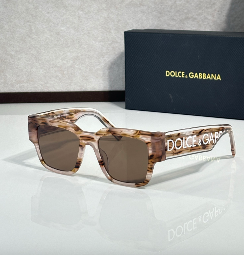 Dolce & Gabbana DG6184
