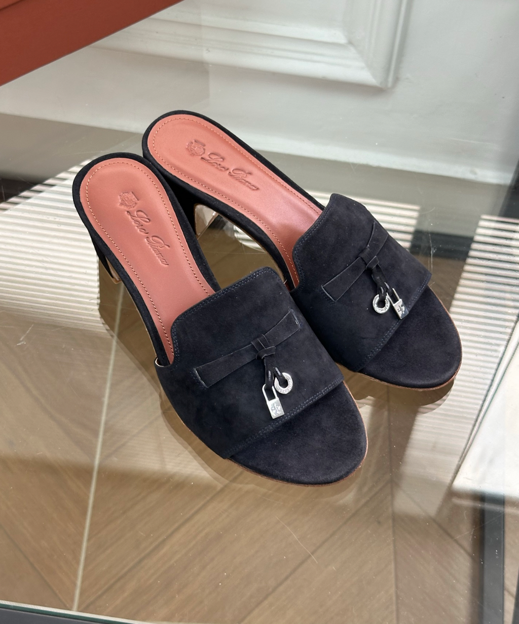 Summer Charms Sandal Black Suede Goatskin