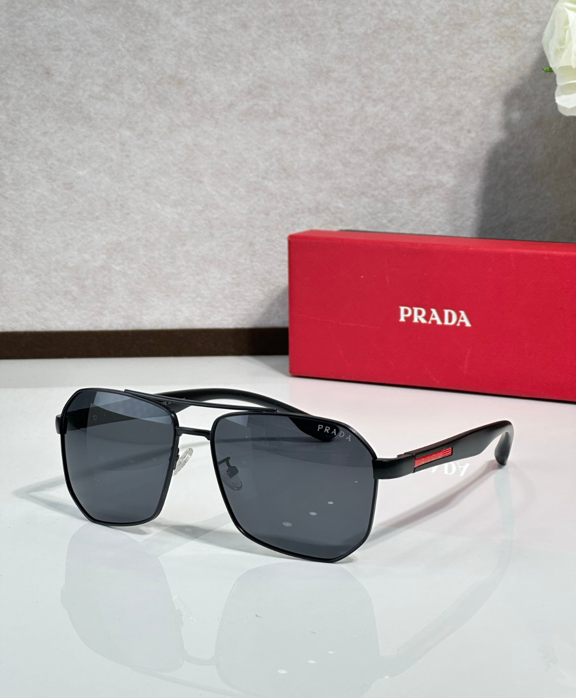 Prada SPS51V