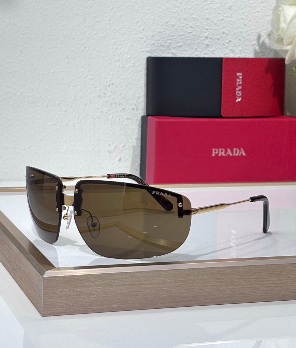 Prada PR75
