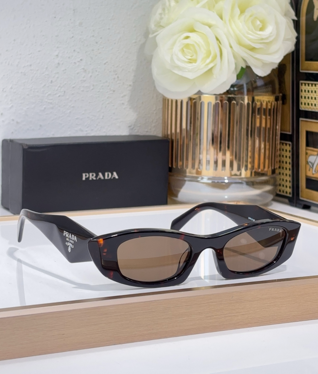 Prada OPRB16S
