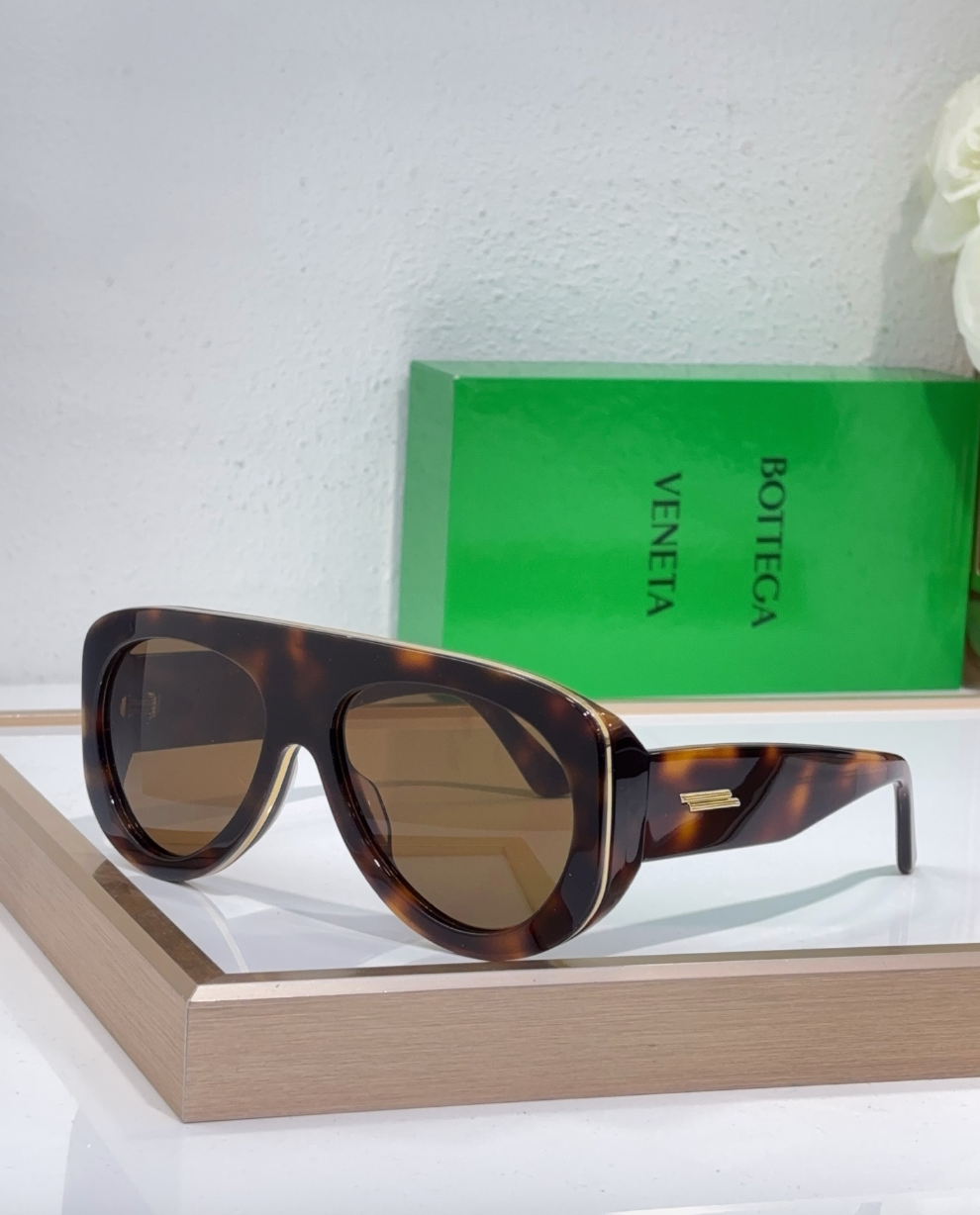 Bottega Veneta BV1362S