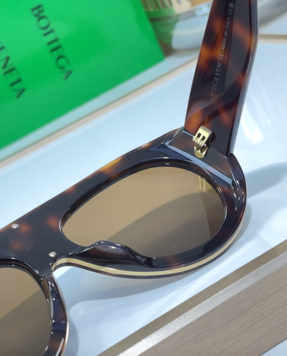 Bottega Veneta BV1362S