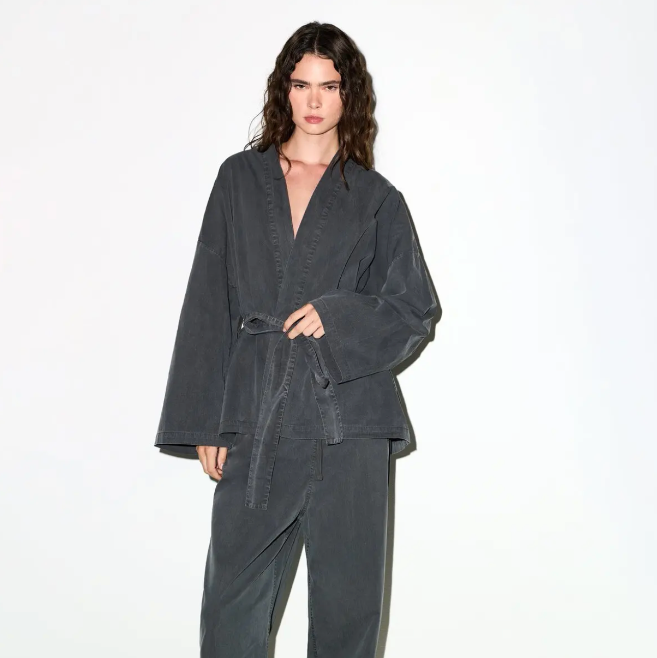 WOVEN LOUNGE OVERSIZED WRAP TOP SET