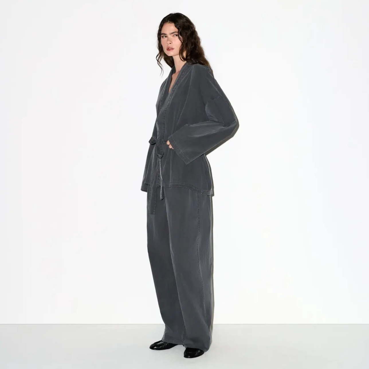 WOVEN LOUNGE OVERSIZED WRAP TOP SET