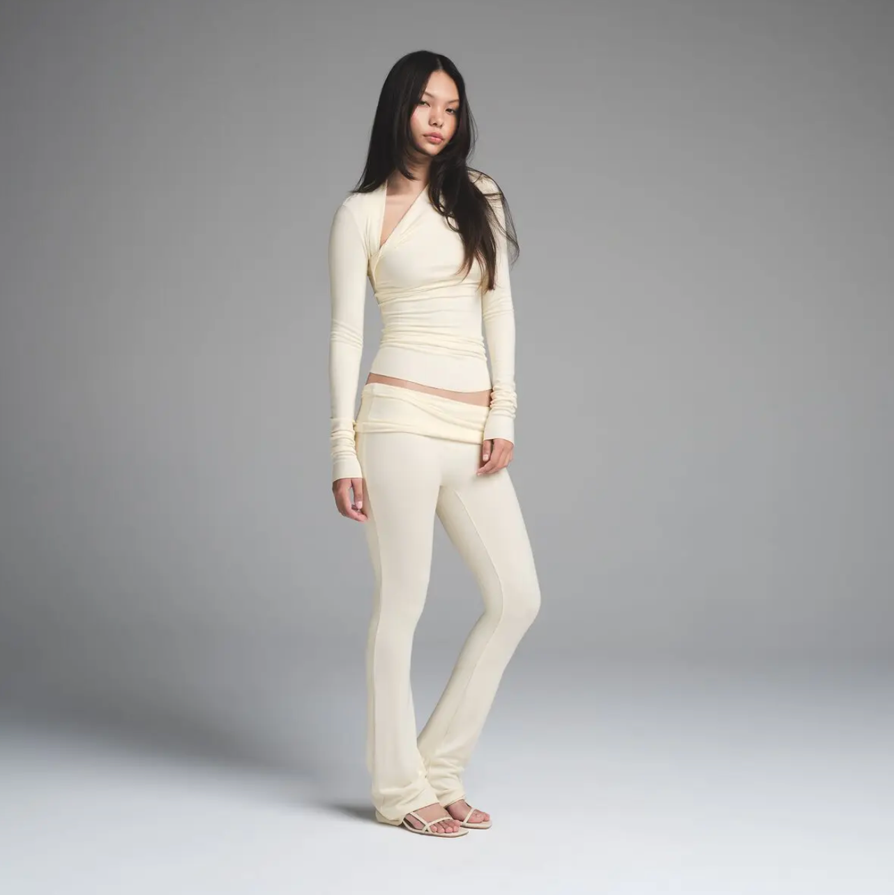 Cloud Asymmetric Long Sleeve SET