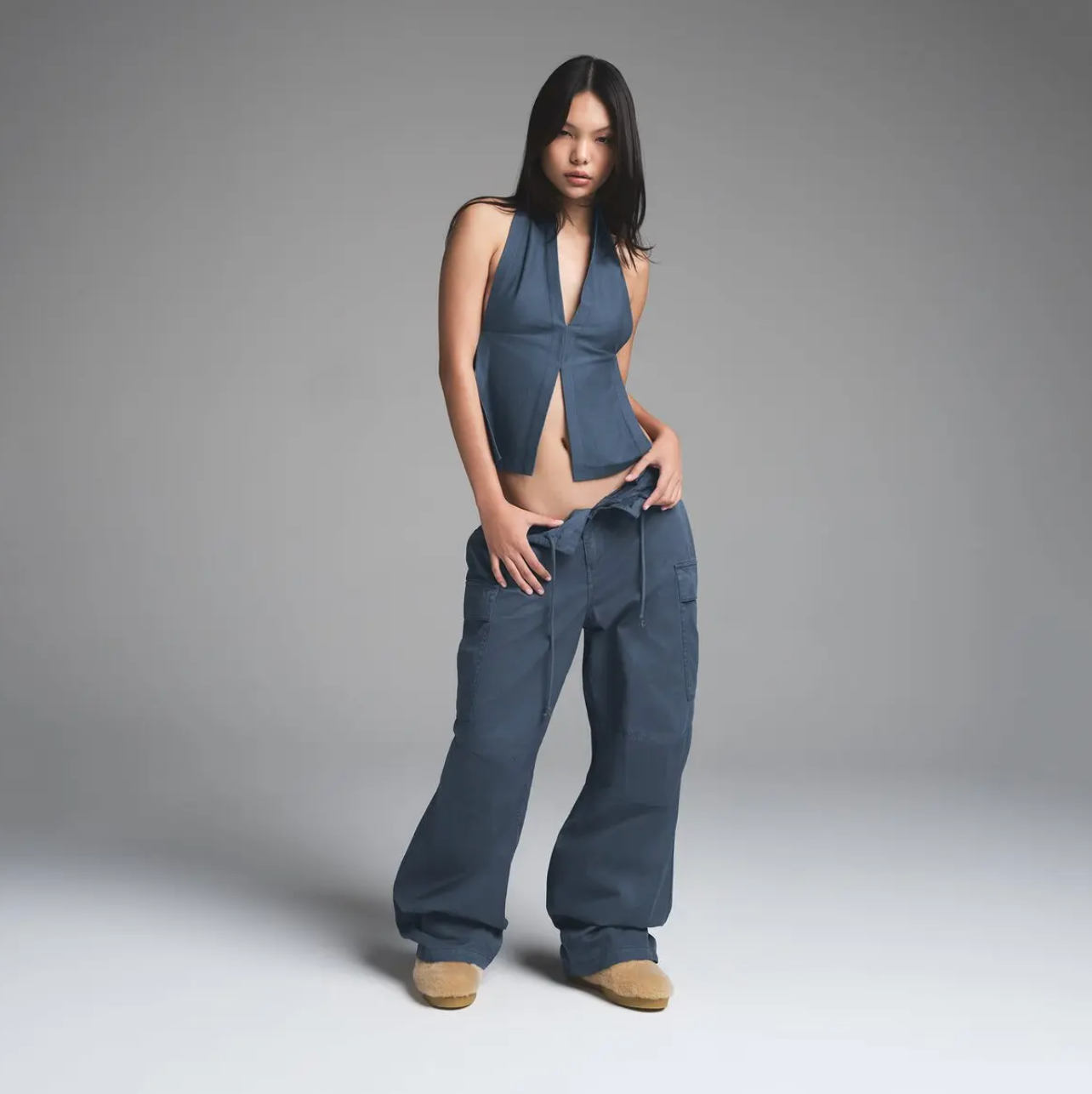 OUTDOOR HEAVY JERSEY HALTER TOP