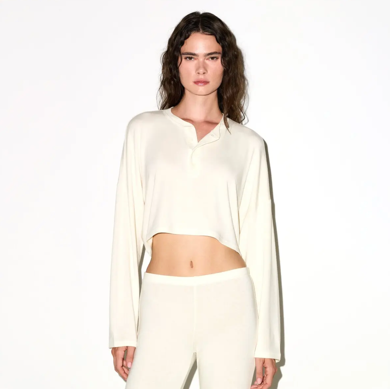 LIGHTWEIGHT MODAL CROPPED HENLEY SET