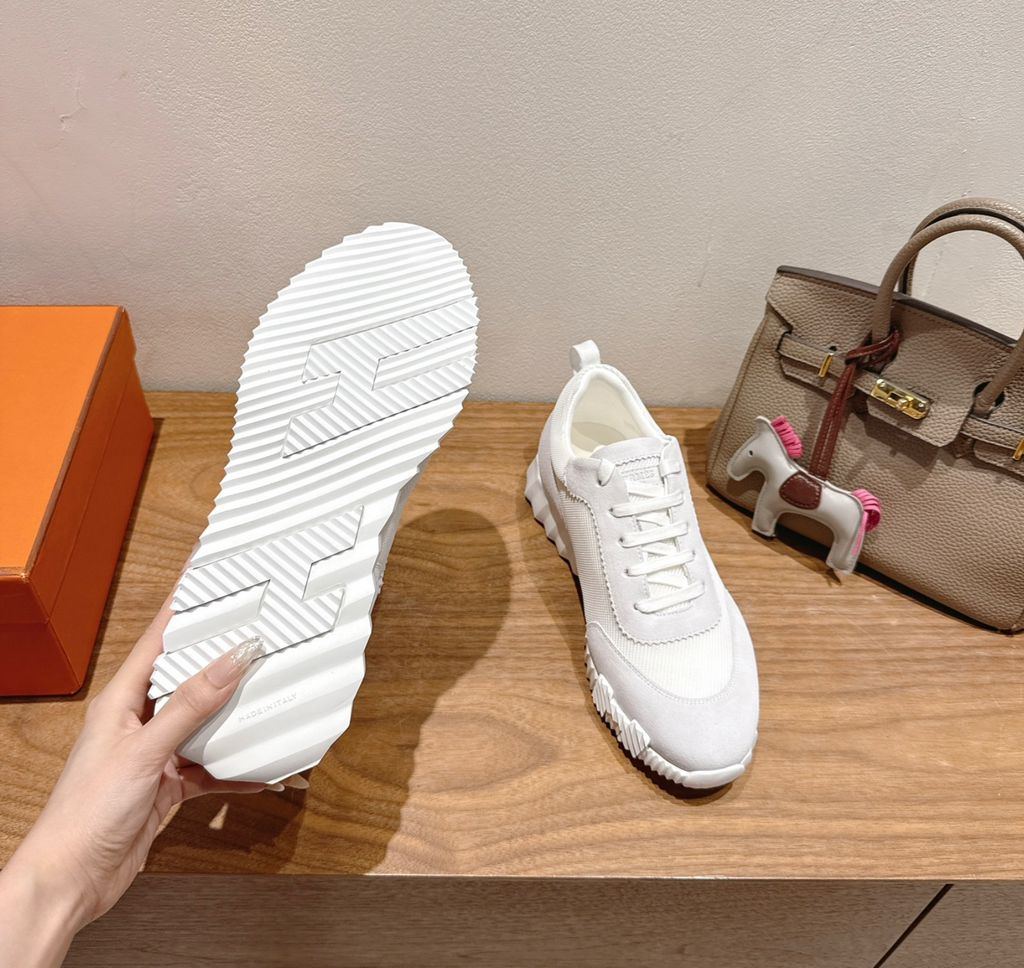 Hermès Bouncing White Sneaker